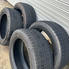 BRIDGESTONE BLIZZAK 235/50/18 スタッドレスタイヤ　これからのシーズンにいかがですか？の画像