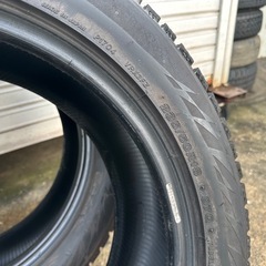 BRIDGESTONE BLIZZAK 235/50/18 スタッドレスタイヤ　これからのシーズンにいかがですか？の画像