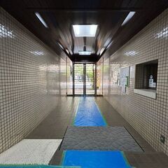 【茅場町駅】【月約9万円】【週5日×朝4時間】マンション清掃/未経験者可～日払い可(茅場町2/3/4)の画像