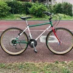 OLD MTBカスタムも🆗です😄 グリップ交換やペダル交換など小さなパーツからでも🆗 フルカスタムも🆗の画像