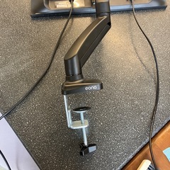 T2510-270 I-O DATA LCD-AD243EDB 23.8インチ モニター 液晶ディスプレイ アーム付き 通電確認済み ジャンク品の画像