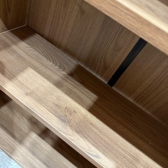薄型収納棚の画像