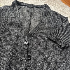 カーディガン2枚の画像