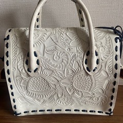 グレースコンチネンタル　Carving bag　の画像