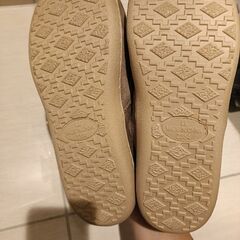 新品1 足の画像