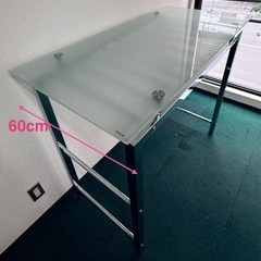 【無料】ガラス天板のカウンターテーブル　W120 D60 H100cmの画像