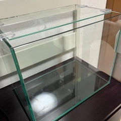 水槽と蓋の画像