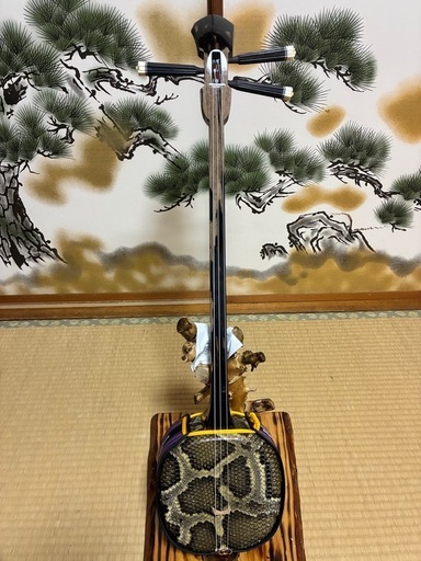1月２日終了！沖縄三線　本島産クルチ(黒木) ユナー！与那城型　本皮一枚張り⑥値下げしました！こちらの商品150000円になります！！