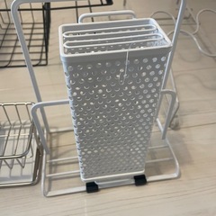 【スリーコインズ】キッチン収納の画像