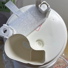 東○#402 極美品 ニトリ 超音波加湿器 ウルーレ 簡単給水 アロマ加湿器 EH-N-32003 2021年製 記名あり ホワイト 4~7畳 の画像
