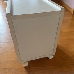 本棚収納ボックスの画像