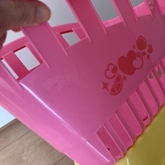 おもちゃ　カート　ままごと冷蔵庫　ボーネルンドの画像