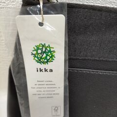 【新品未使用】ikka　ショルダーバッグ　ブラック　茶　黒　2WAY　 ショルダーバッグ  男女兼用 カジュアル  斜め掛けバッグ カジュアル 通勤 通学　新品タグ付き　　251020-6Yの画像
