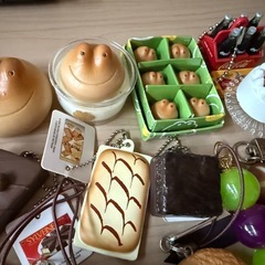 ミニチュア ガチャガチャの画像