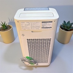 SHARP プラズマクラスター加湿空気清浄機 KI-JS50-Wの画像