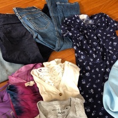 リーバイス　GAP 新品タグ付き　大量子供服の画像