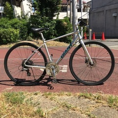 試乗🆗整備済みクロスバイク 29,800円〜 GIANT 、TREK、SPECIALIZED、など多数！ 中古クロスバイクお探しの方必見！！の画像