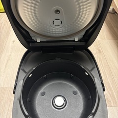 炊飯器 SR-CFE109（2020年製）の画像