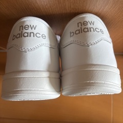 NEW balanceの画像