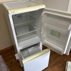 冷蔵庫の画像