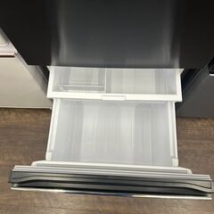 【リユ-スのサカイ広島石内店】ジモティ割！/３ドア冷蔵庫//ハイア-ル/2022年製/クリ-ニング済み/HG-7594/広島市 冷蔵庫　佐伯区 冷蔵庫　南区 冷蔵庫　西区 冷蔵庫　東区 冷蔵庫　中区 冷蔵庫　安佐南区 冷蔵庫　安佐北区 冷蔵庫　安芸区 冷蔵庫　府中町 冷蔵庫　海田町 冷蔵庫　熊野町 冷蔵庫　坂町 冷蔵庫　廿日市市 冷蔵庫																		の画像