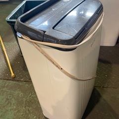 LOWYA ロウヤ 除湿機 衣類乾燥除湿機 の画像