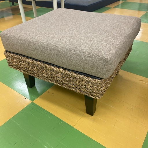R80  アジアン家具　布製オットマン