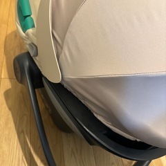 cybex チャイルドシート  エイトンS2 リベル　取り付けアダプタ付き　チャイルドシート の画像