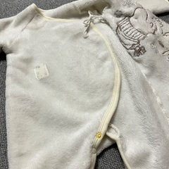 スヌーピー刺繍ロンパース 60〜70cmの画像