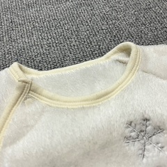 スヌーピー刺繍ロンパース 60〜70cmの画像