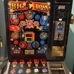   100円、500円ジャックポット　設置店様6こちら4でリース希望　
100スロ　卓上ゲーム　パチンコ　の画像