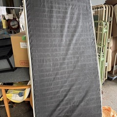シングルベッドのマットさしあげます差し上げますの画像
