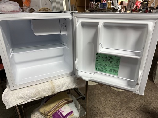 アイリスオーヤマアイリスプラザ 冷蔵庫 47L ホワイト 幅47cm PRC-B051D-W 直冷式 1ドア 右開き 新生活 一人暮らし