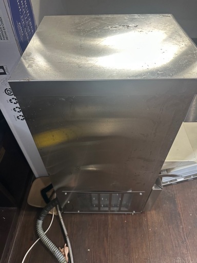 パナソニック　2024年式　製氷機25kg
