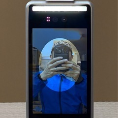 中古 東亜産業 TOA-R-001 非接触式検知器 サーモマネージャー AI 顔検知 サーマルカメラ 測定 感染対策 病院 店舗 施設の画像