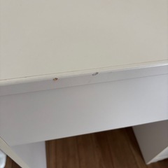 【値下げしました】ドレッサー椅子なしの画像