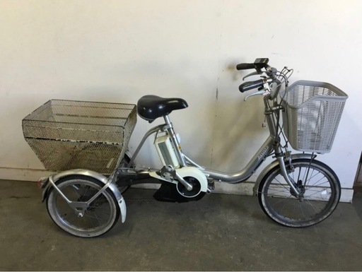 h-181△ q 岐阜発/ブリジストン/電動アシスト三輪自転車/スイングあり/3段変速/バッテリー8.7Ah/充電器なし/走行確認/現状品/管18s/R7.10/9 △