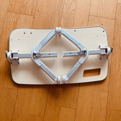 寝ながら読書、スマホ、ノート　パソコンデスク　　　の画像