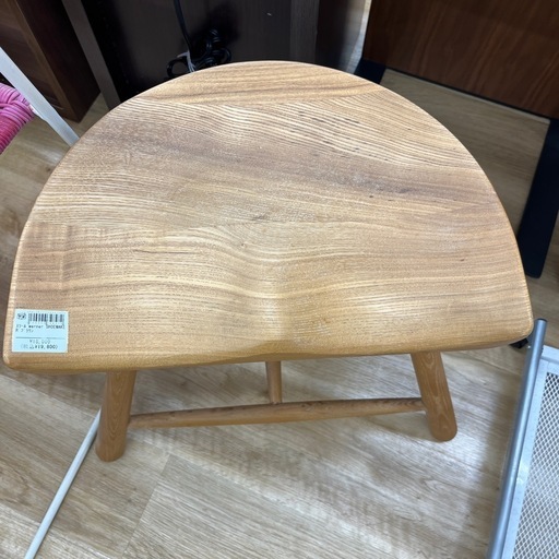 Werner SHOEMAKER ワーナーショーメーカー のスツールをご紹介します。