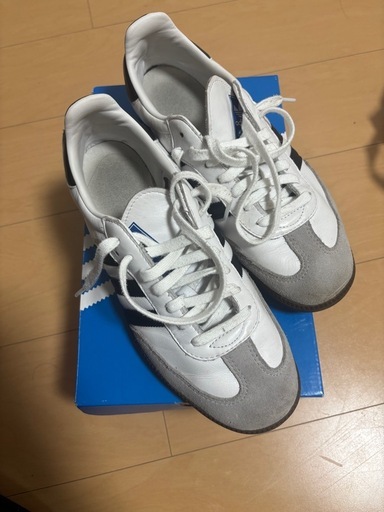 adidas スニーカー ホワイト/グレー/ネイビー 27.5cm
