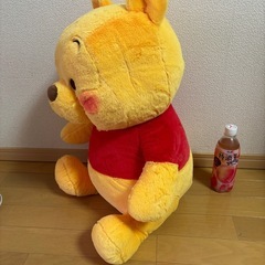 くまのプーさんのぬいぐるみの画像