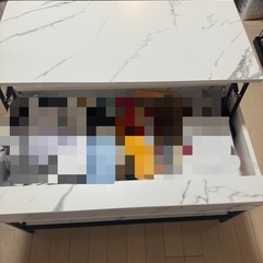 リフトアップテーブル　昇降式デスク　収納付きの画像