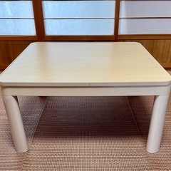 コタツと布団セット　75✖️75の画像