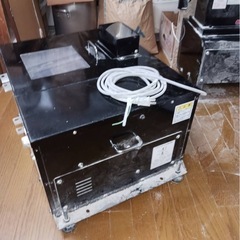 蕎麦粉のふるいの機械の画像