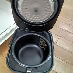 ★リユースのサカイつくば店★TK6938 アイリスオーヤマ 炊飯器 RC-ME30 ３合 21年製 動作確認／クリーニング済み　【リユースのサカイつくば店】 の画像