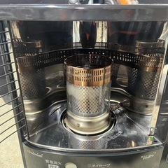 ２０２０年製　トヨトミ　反射型ストーブ　石油ストーブ　ブラック　こぼれま栓　電池式　ポータブル　３．６Ｌタンク　ＲＳＸ－２３０　暖房　災害　停電　キャンプ　アウトドアの画像