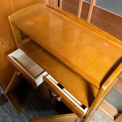【カリモク】木製収納小棚の画像