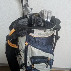 BURTONキャディバッグ.MIZUNOゴルフクラブセットの画像
