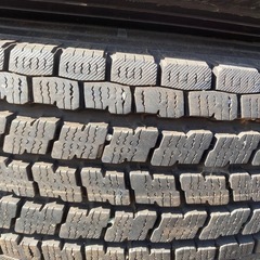 155/80R14 88/86LT スタッドレスタイヤ　サクシード　プロボックス　商用車 の画像