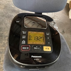 パナソニックIHジャー炊飯器SR-HB105105の画像